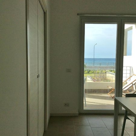 Appartamenti Vacanze Villa Meo Villafranca Tirrena Kültér fotó