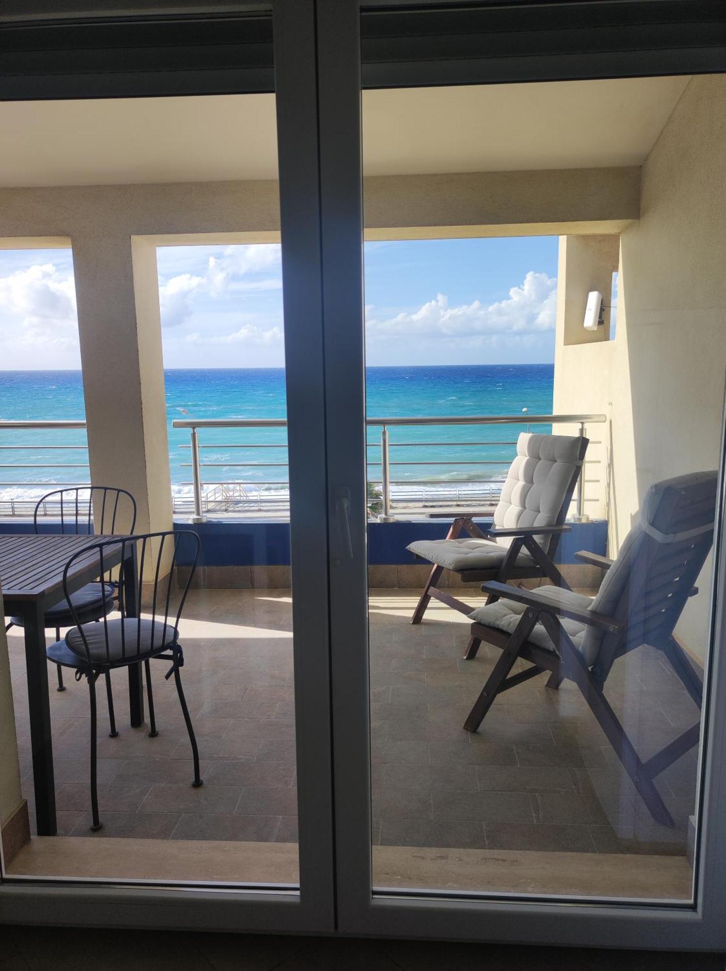 Appartamenti Vacanze Villa Meo Villafranca Tirrena Kültér fotó